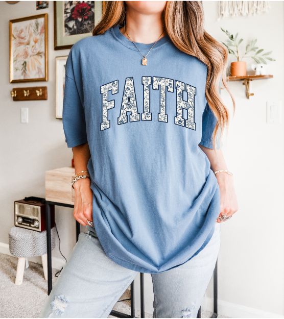 FAITH Graphic Tee